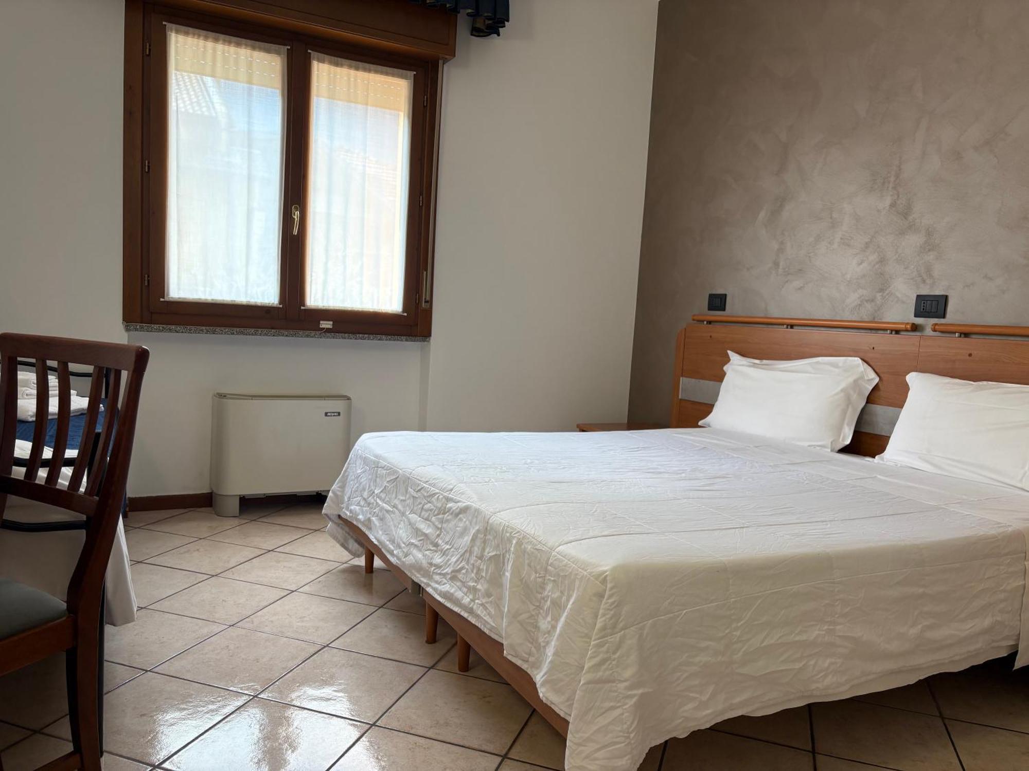 Sole Della Franciacorta - Hotel & Restaurant Capriolo Extérieur photo