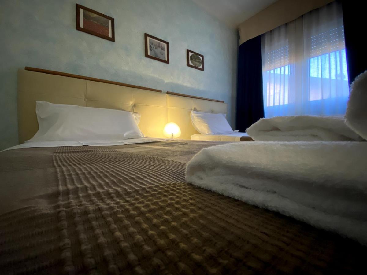 Sole Della Franciacorta - Hotel & Restaurant Capriolo Extérieur photo